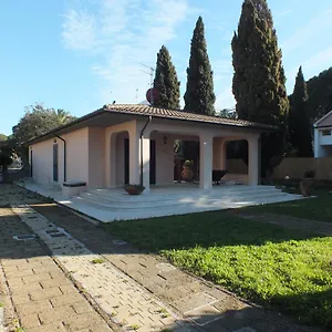  Villa Etrusca